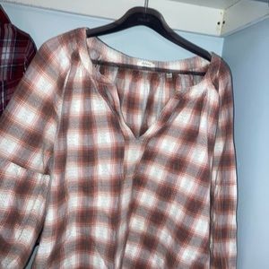 Medium plaid long sleeve tunic